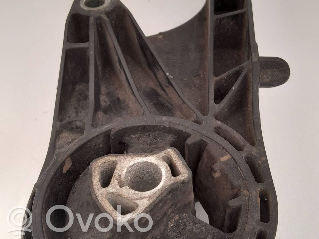 Opel Astra J Engine mount bracket 