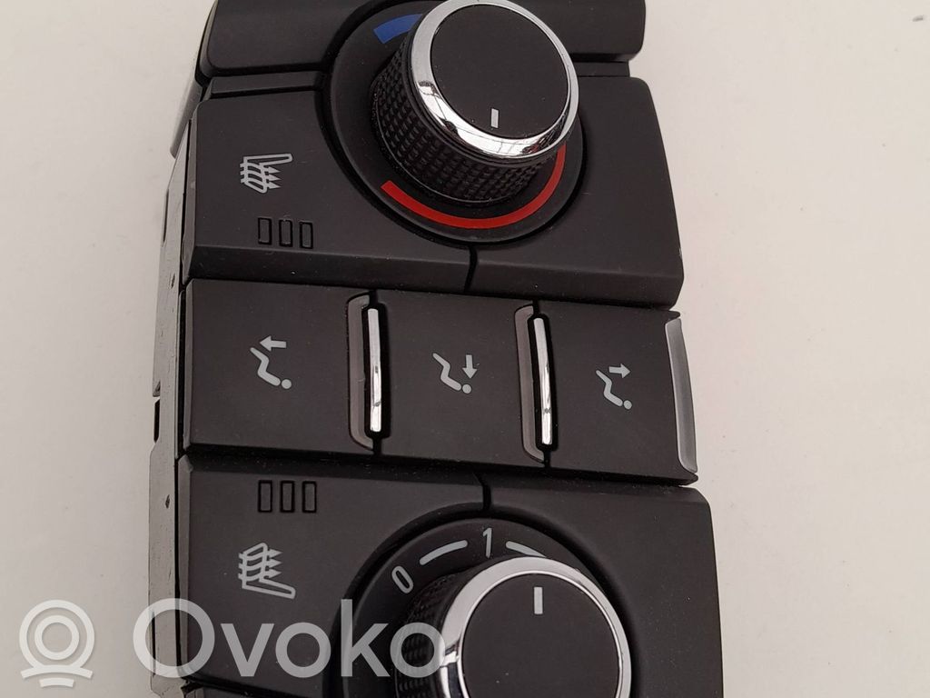Opel Astra J Climate control unit 