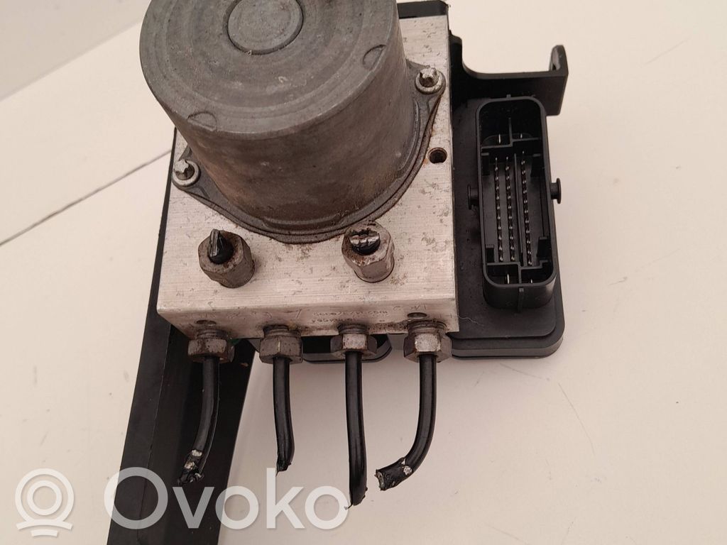 ABS-pumppu   39064664