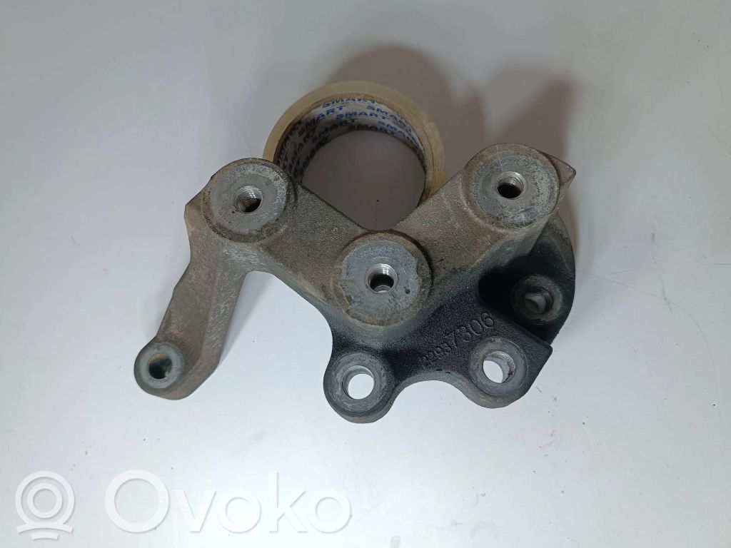 Opel Insignia B Vaihdelaatikon kannake 