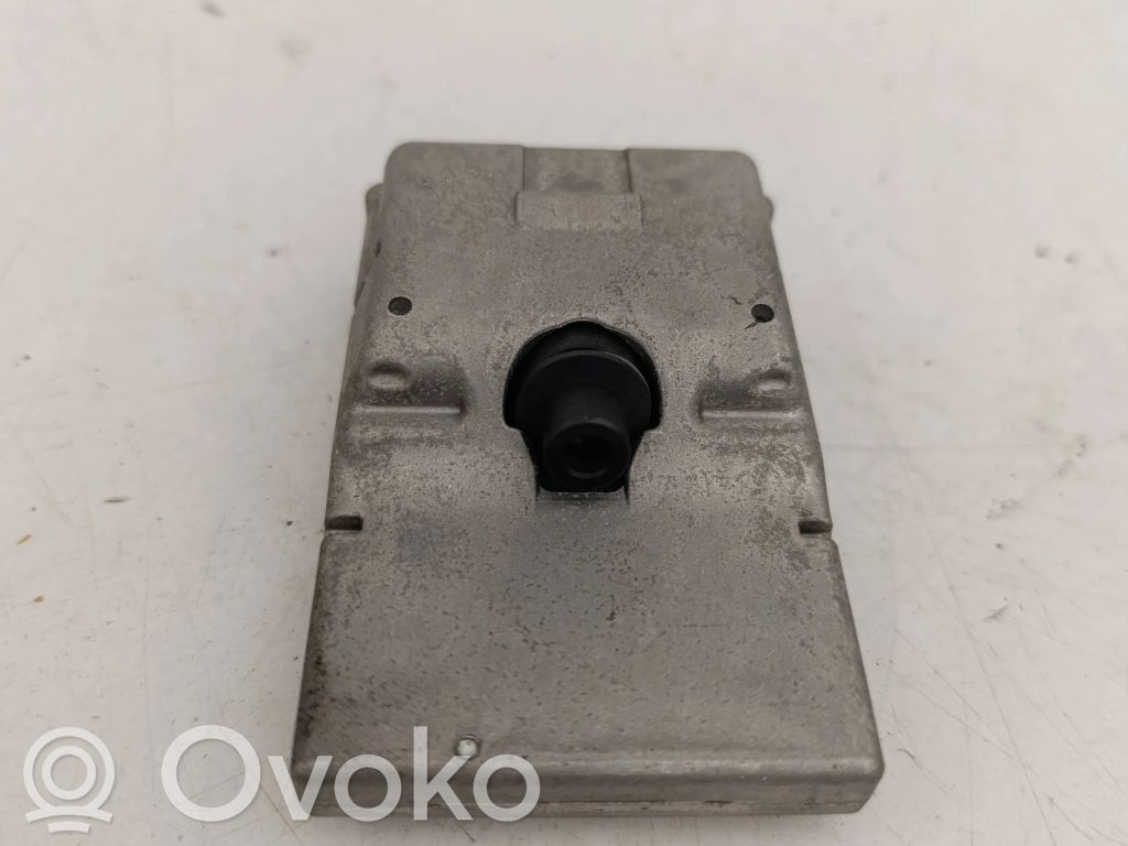 Windshield/windscreen camera   39093426,551486173,8160700000000X
