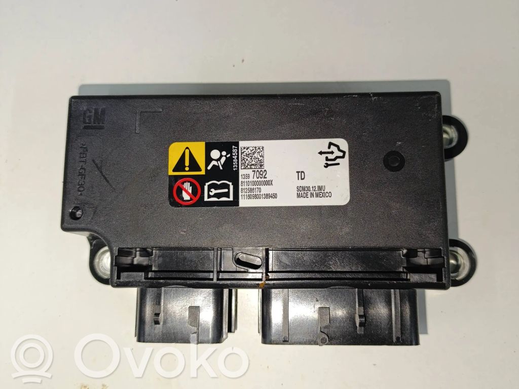 Opel Insignia A Unidad de control/módulo del Airbag 