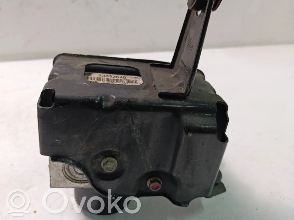 Opel Insignia A ABS bloks 