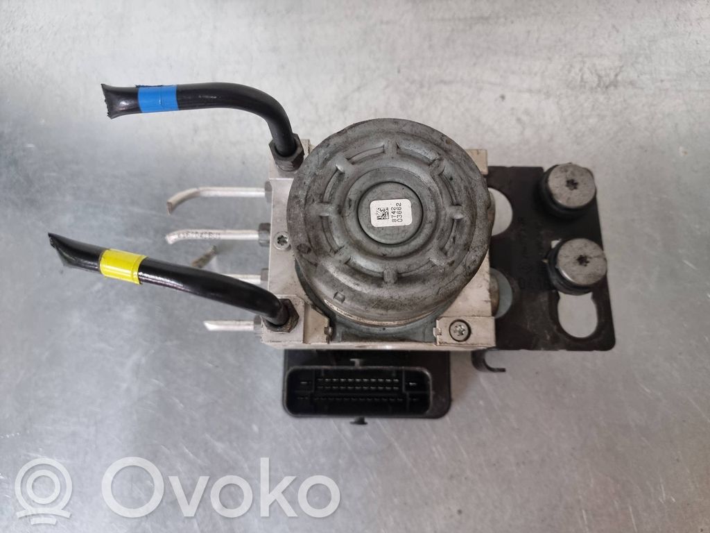 Opel Vivaro Bomba de ABS 