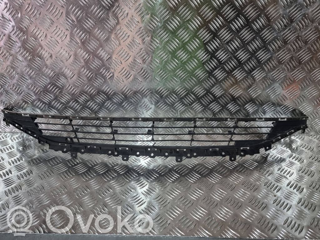 Opel Astra K Grilă inferioară bară față 