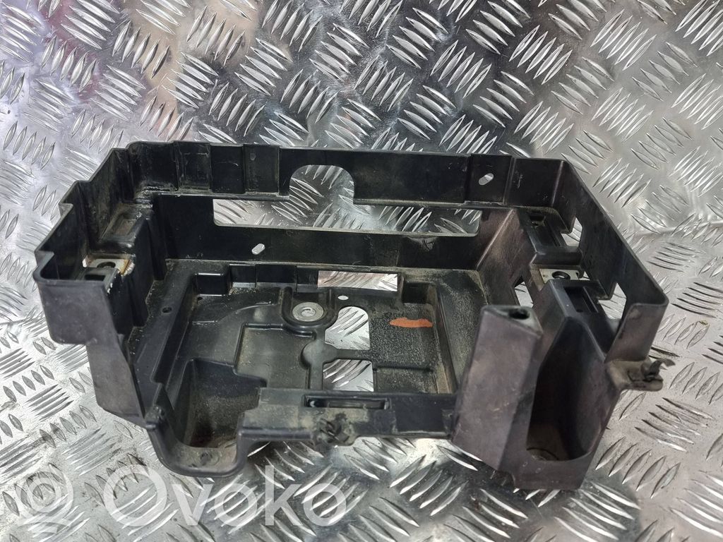Opel Meriva B Akun alusta 