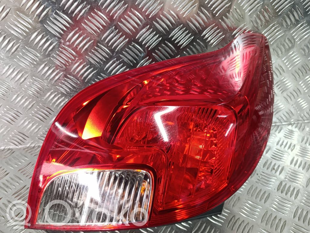 Opel Mokka Takavalot 