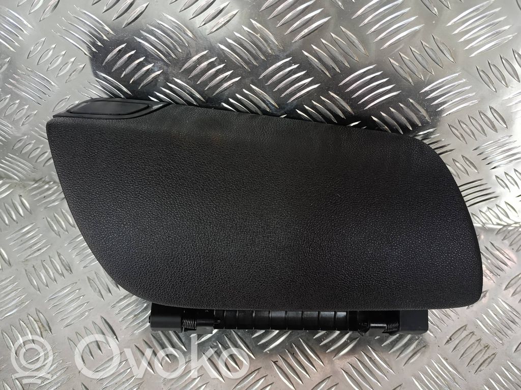 Opel Mokka Daiktadėžė 