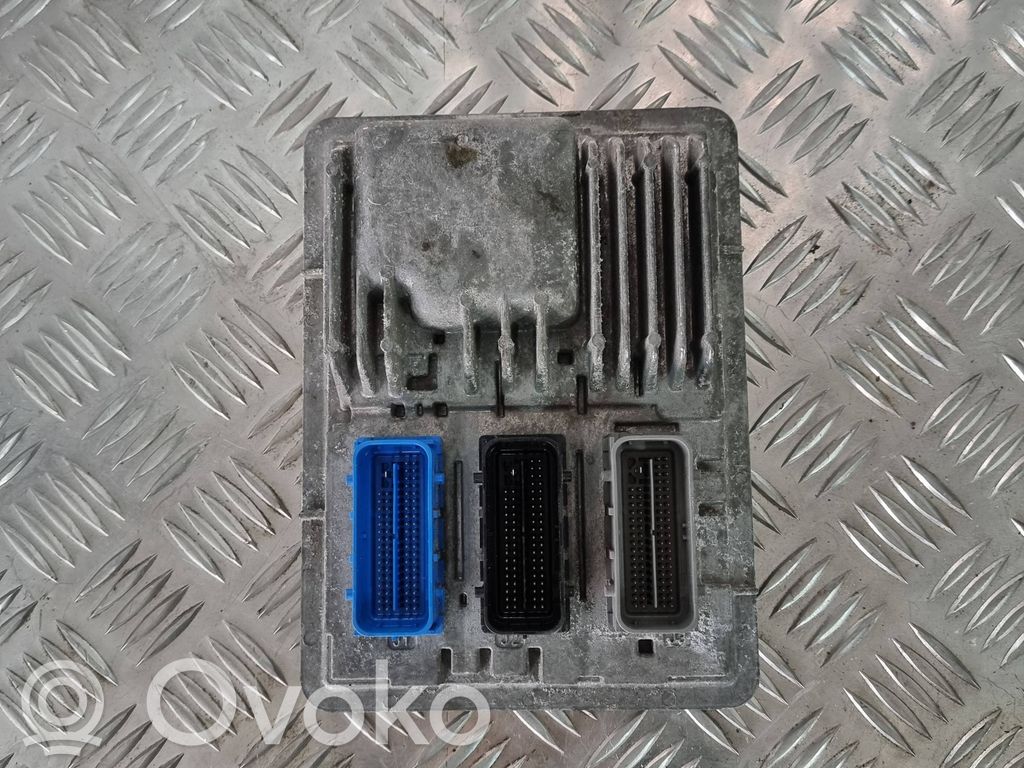 Opel Astra K Engine control unit/module 