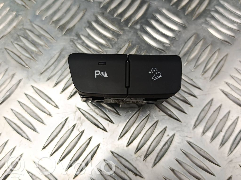 Parking (PDC) sensor switch   96892032