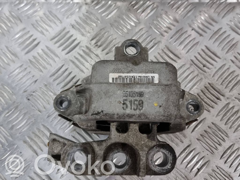 Opel Mokka Engine mount bracket 