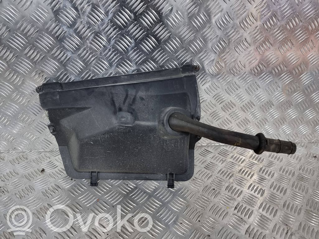 Opel Vivaro Pyyhinkoneiston lista 