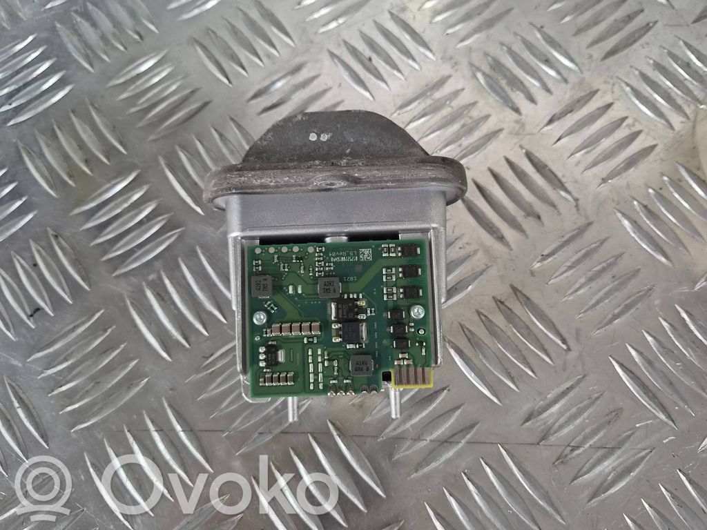 Opel Astra K Module de contrôle de ballast LED 