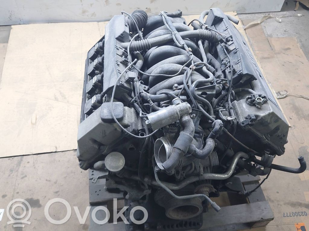 BMW 7 E38 Engine 
