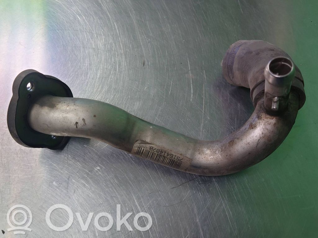 BMW 5 E60 E61 Engine coolant pipe/hose 