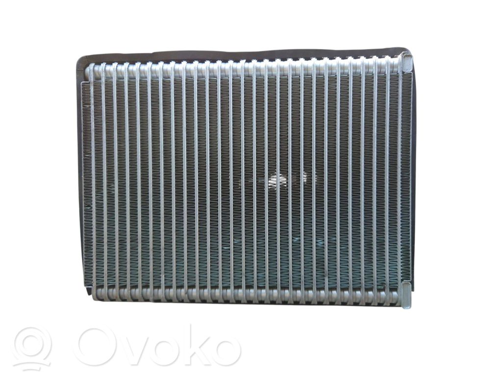 Volvo S60 Ilmastointilaitteen sisälauhdutin (A/C) 