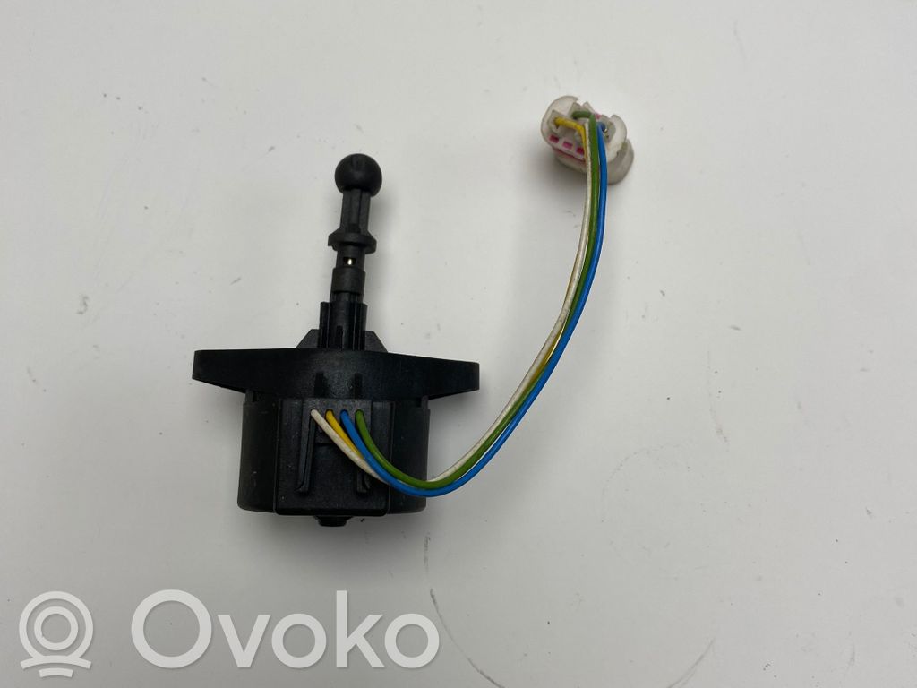 BMW 3 E46 Headlight level adjustment motor 
