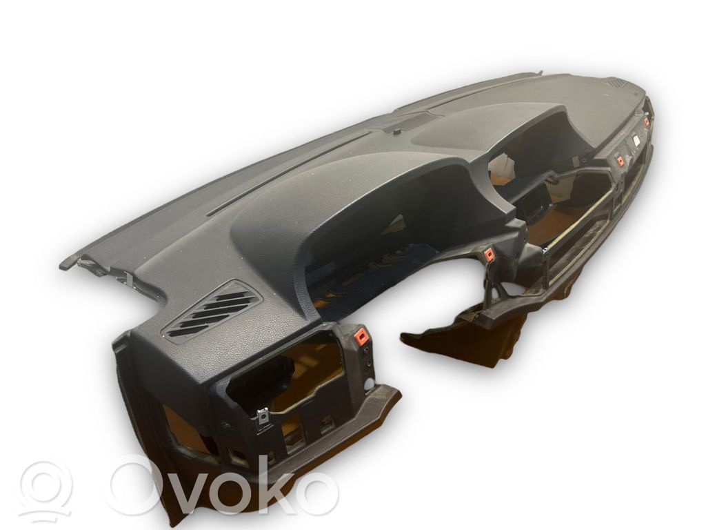 BMW 7 E65 E66 Dashboard 