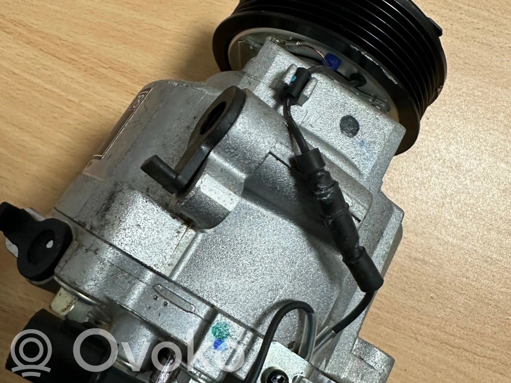 Mitsubishi Lancer VIII Kompresor / Sprężarka klimatyzacji A/C 