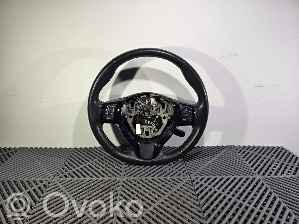 Toyota Yaris Kierownica 