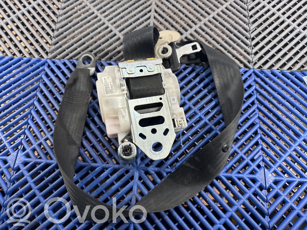 Cinturón delantero   J082501
