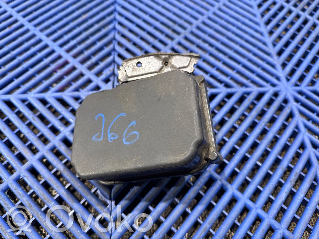 Lexus CT 200H Distronic sensor radar 