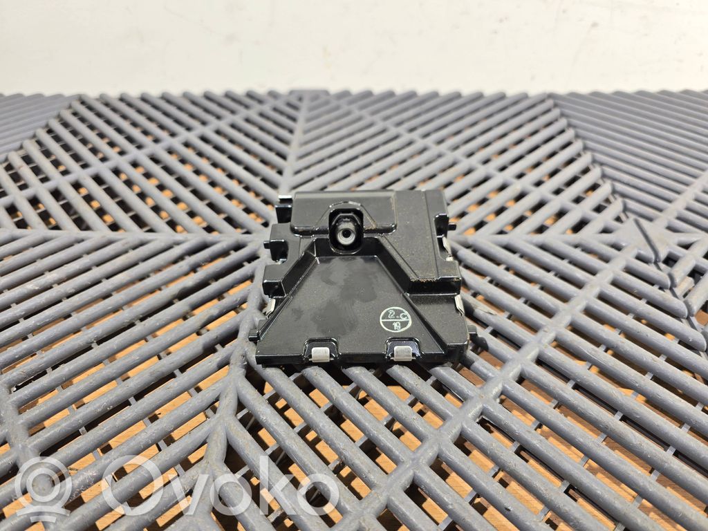 Lexus CT 200H Windshield/windscreen camera 