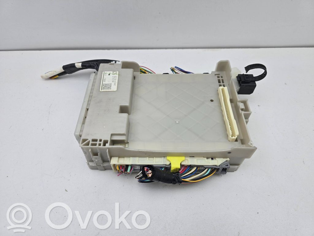 Toyota Prius+ (ZVW40) Sterownik / Moduł komfortu 