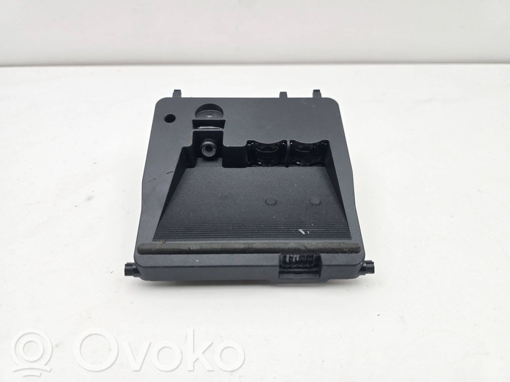 Toyota Auris E180 Windshield/windscreen camera 