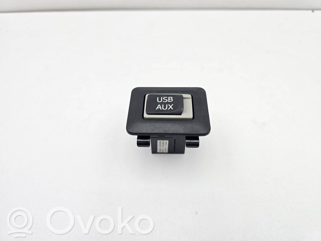 Lexus RX 450H USB socket connector 
