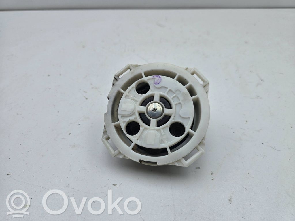 Toyota RAV 4 (XA40) Front door wing mirror part 