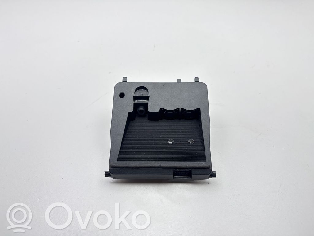 Toyota Auris E180 Windshield/windscreen camera 