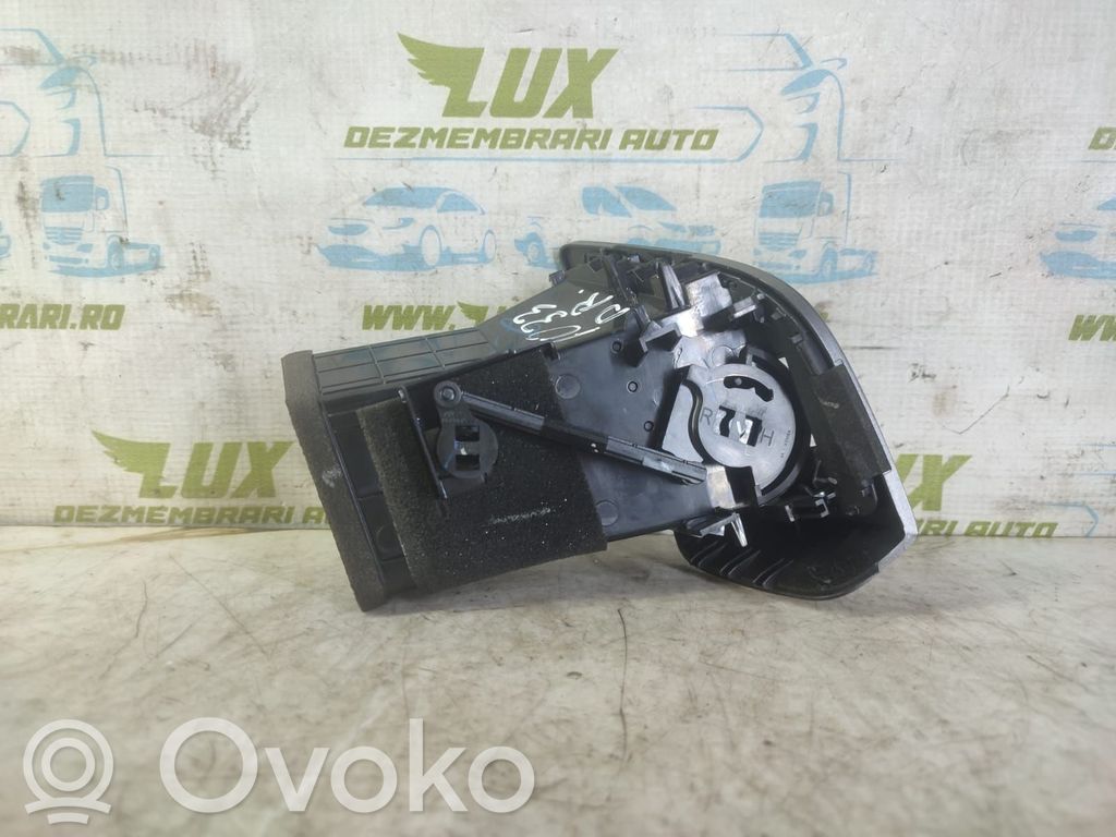 Mazda 3 Centrinės oro grotelės 