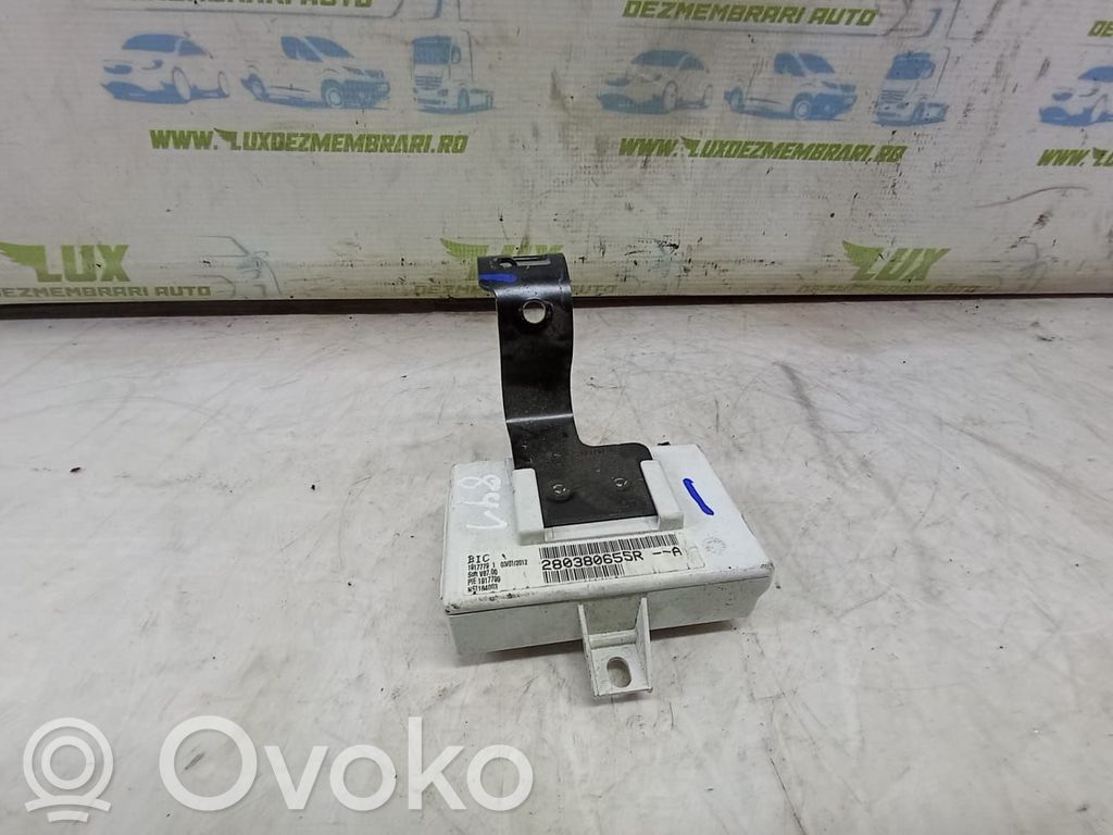 GPS navigation control unit/module   28113971