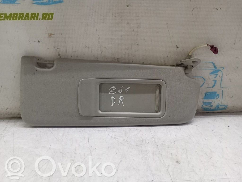 Sun visor
