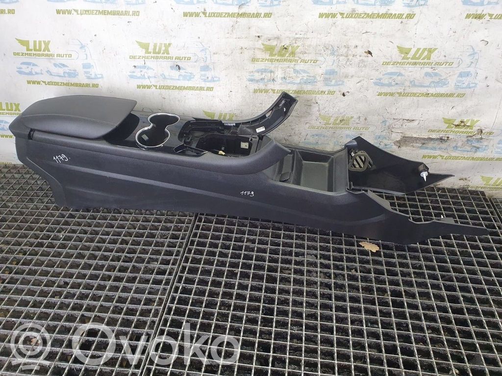 Center console   ES73F045M10A