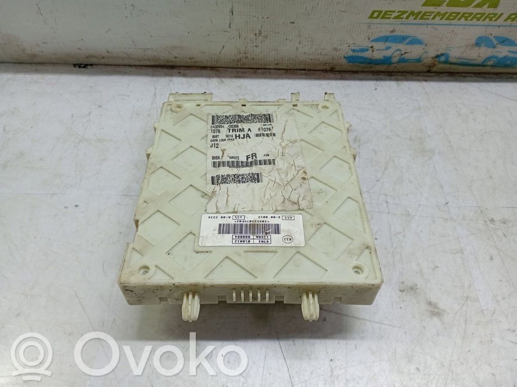 Ford Focus Saugiklių dėžė (komplektas) 