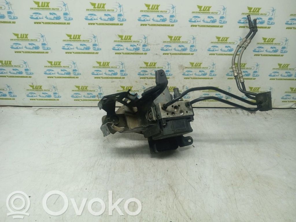 Volkswagen PASSAT B5.5 Bomba de ABS 