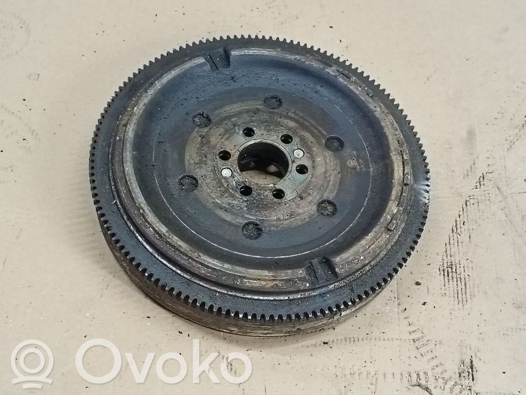 Audi A4 S4 B6 8E 8H Vauhtipyörä 