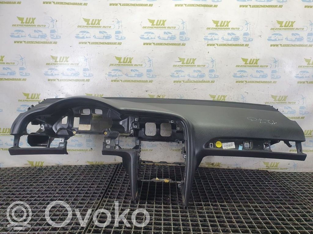 Audi A6 S6 C6 4F Panelė 
