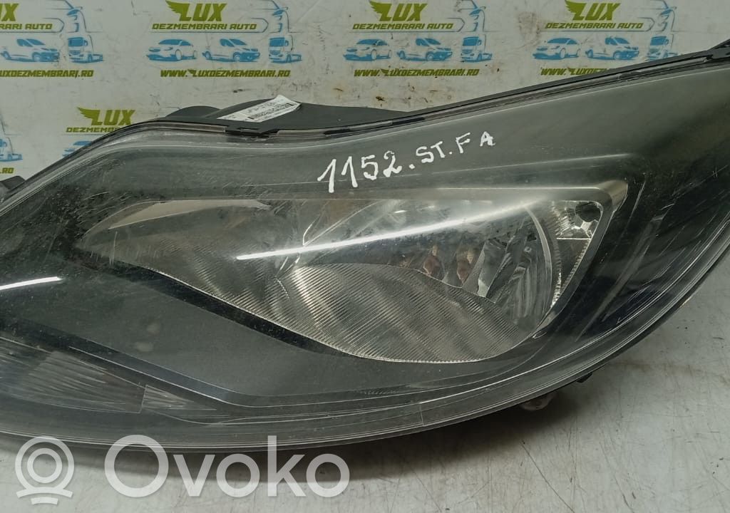 Ford Focus Headlight/headlamp 