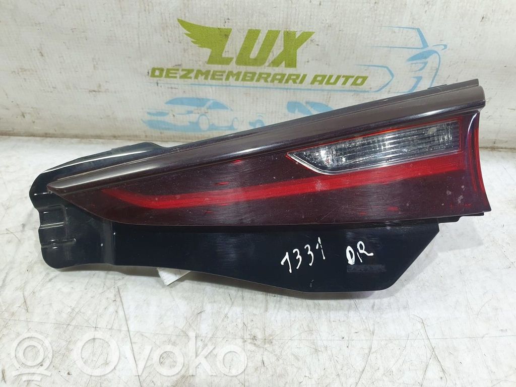 Mazda CX-30 Aizmugurējais lukturis pārsegā 