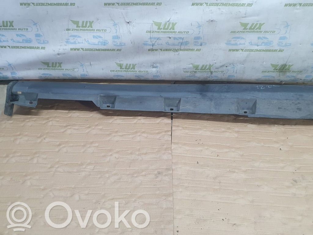 Ford Focus Front sill (body part) 