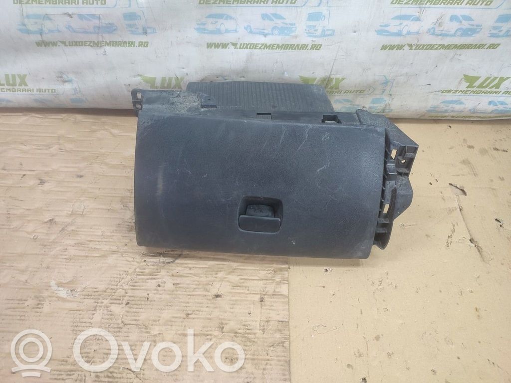 Guantera   681084578R