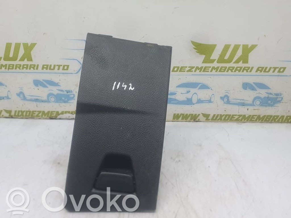 Hansikaslokero   BM51A46441