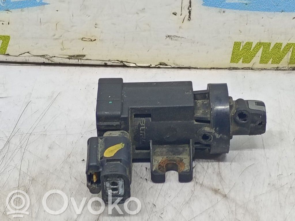 Ford Fiesta Supapă vacuum 