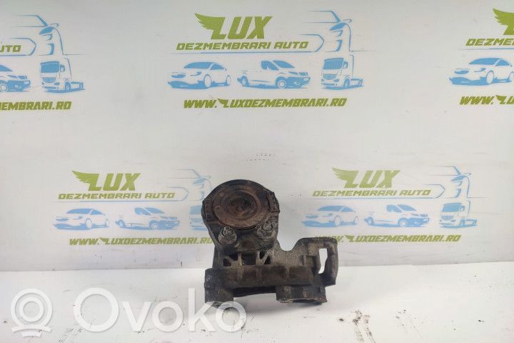 Engine mounting bracket   3M516F012BH