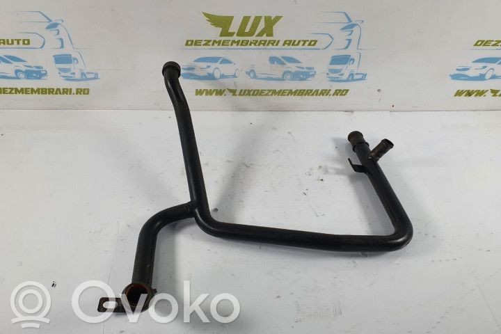 Audi A4 S4 B7 8E 8H Engine coolant pipe/hose 