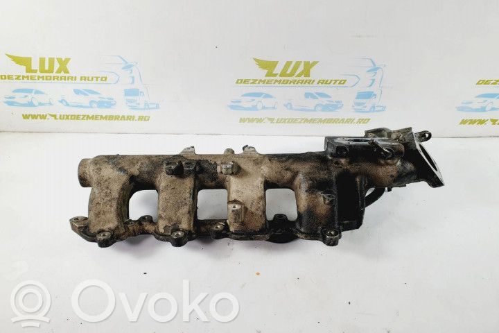 Nissan Pathfinder R52 Intake manifold 