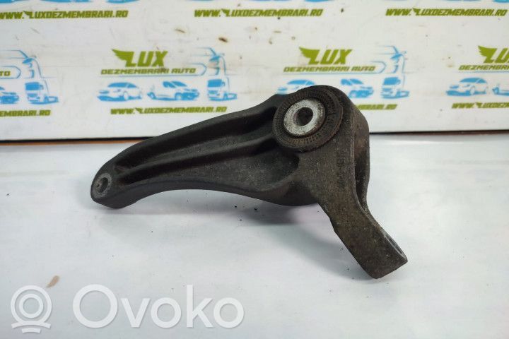 Engine mounting bracket   326B46